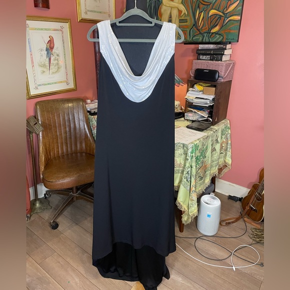 Calvin Klein Black and White Sequin Cowl Neck Jersey Evening Dress Size 12 $200 - Picture 1 of 6